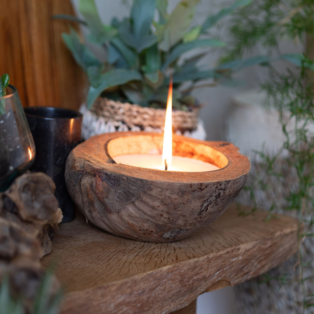 Soy Wax Coconut Shell Candle | Sandlewood Scent and Vanilla Scent | Available 20th Nov